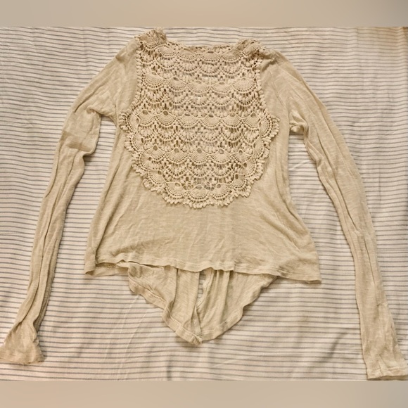 Urban Outfitters: Pins and Needles “Crochet Back Inset Cardigan” - Picture 8 of 11